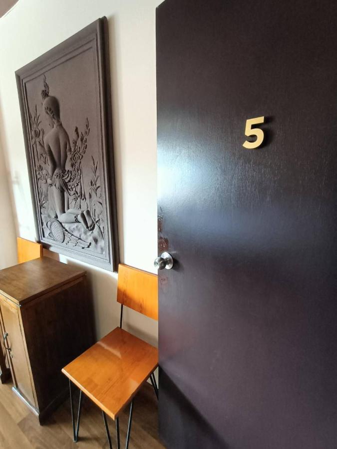 Hostel Soft Night Barzaar Chiang Mai Exterior foto