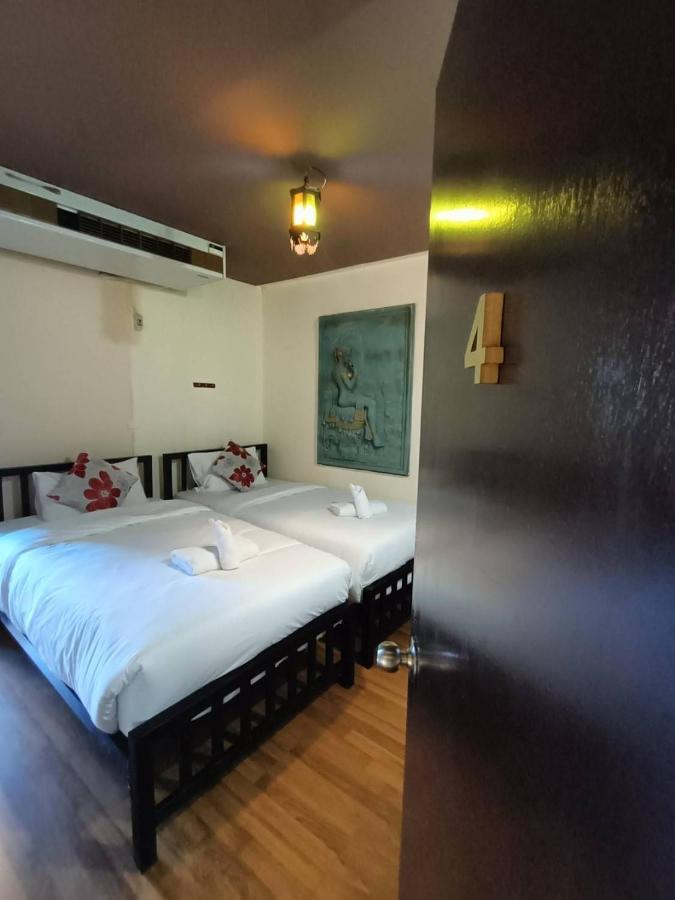 Hostel Soft Night Barzaar Chiang Mai Exterior foto