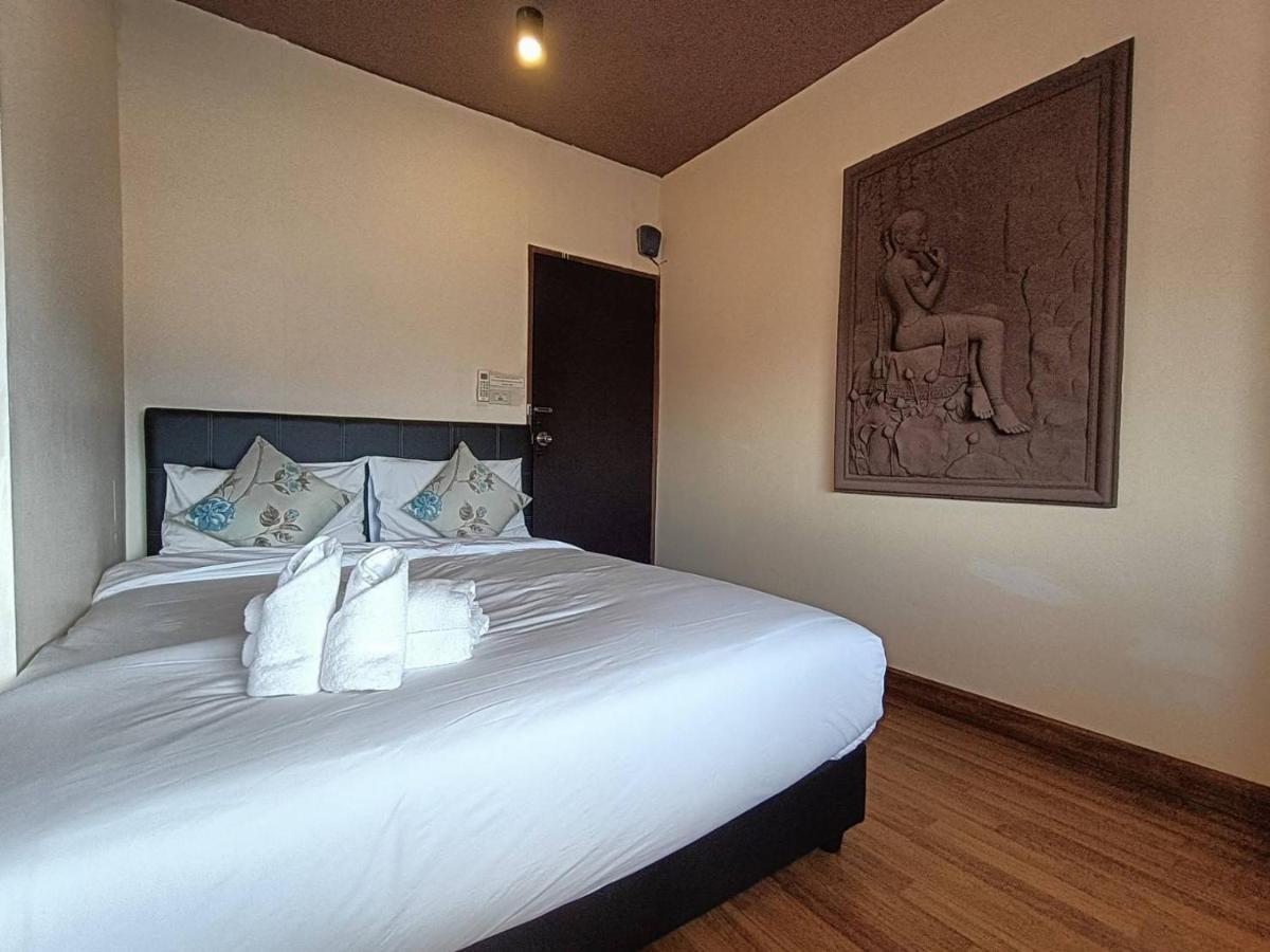 Hostel Soft Night Barzaar Chiang Mai Exterior foto