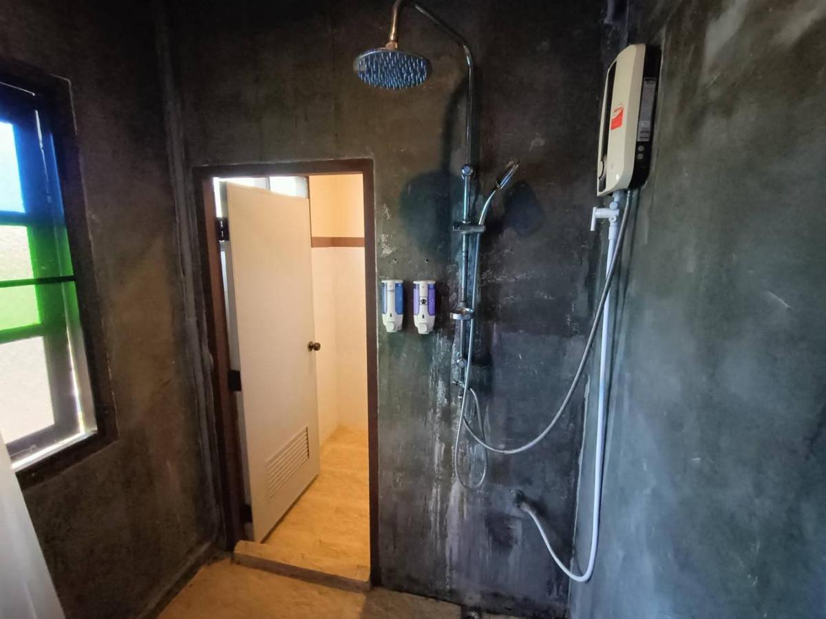 Hostel Soft Night Barzaar Chiang Mai Exterior foto