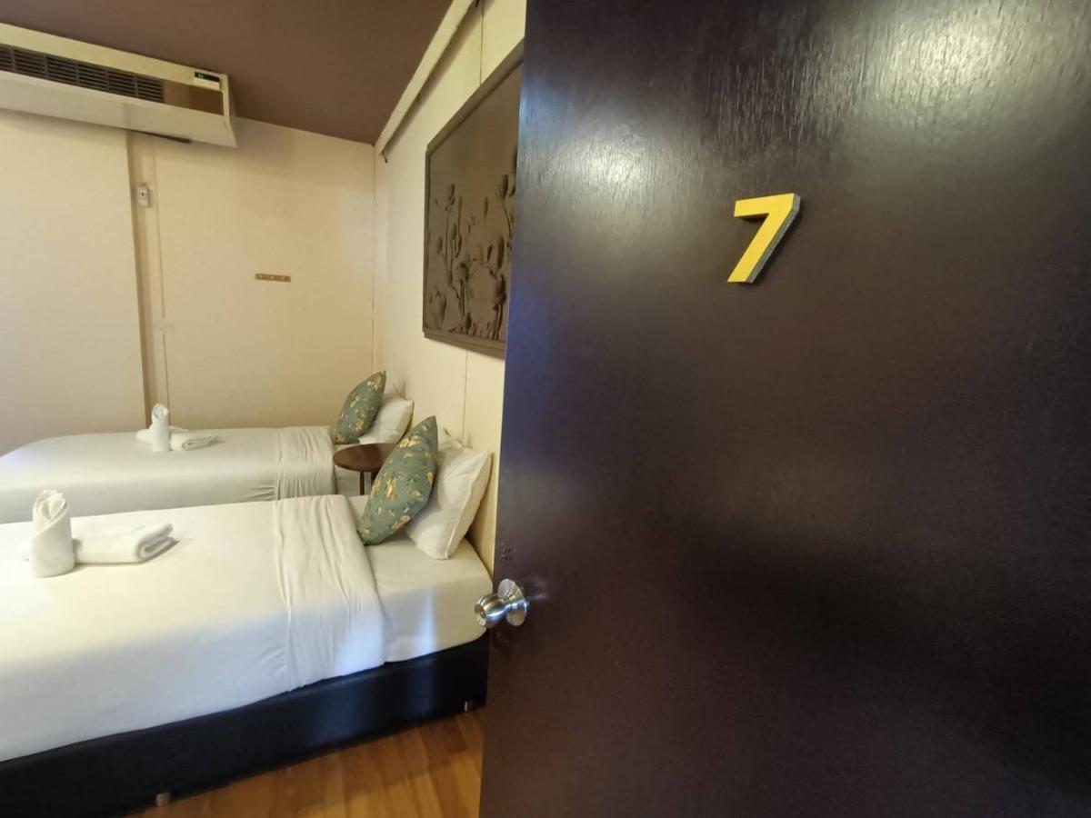 Hostel Soft Night Barzaar Chiang Mai Exterior foto