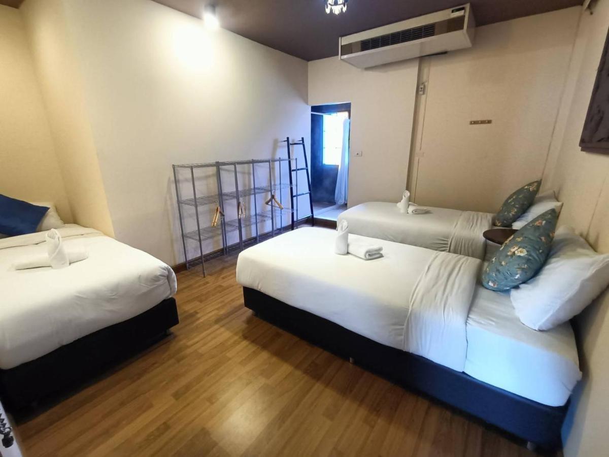 Hostel Soft Night Barzaar Chiang Mai Exterior foto